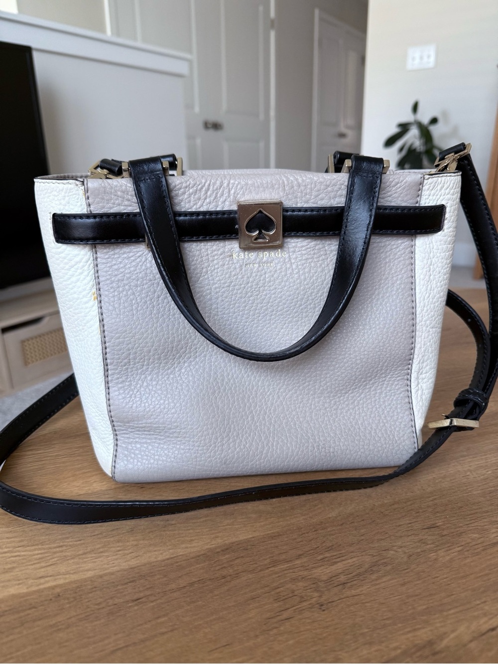 Kate Spade Houston Street Grey Taupe White Two Tone Satchel Handbag